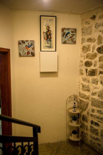 Hostal Antika Guesthouse