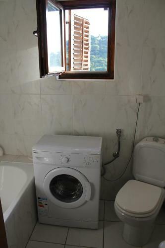 4m Apartments