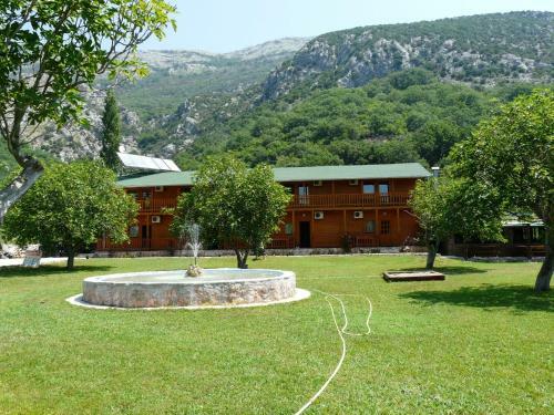 Hostal Guest House Jadran Pol