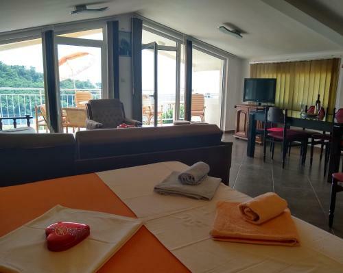 Apartmani Neda Bane