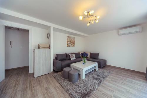Apartments Monte Re