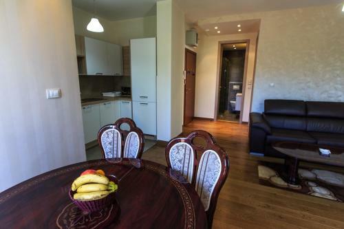 De Lux Apartments