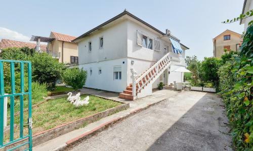 Gardelin Apartment