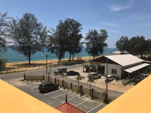 Posada Teluk Lipat Seaview Inn