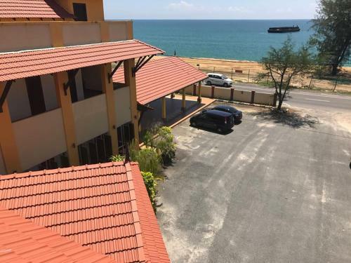 Posada Teluk Lipat Seaview Inn