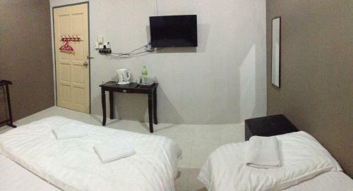 Posada Semarak Beach Inn