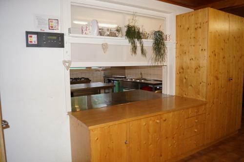 Hostal Pensiun Lischana