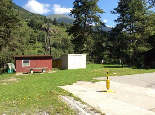 Hostal Pensiun Lischana