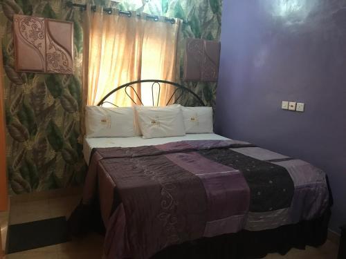 Purple Crown Hotel