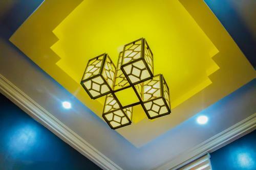 Visa Karena Hotels