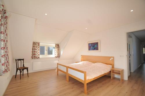 Villa Jhr De Casembrootplein 6