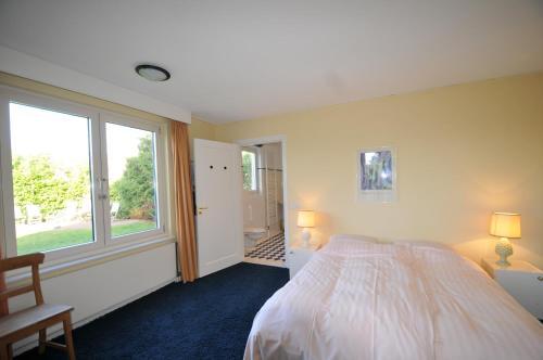 Villa Jhr De Casembrootplein 6