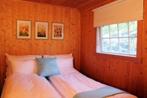 Lodge Tustna Ladestasjon