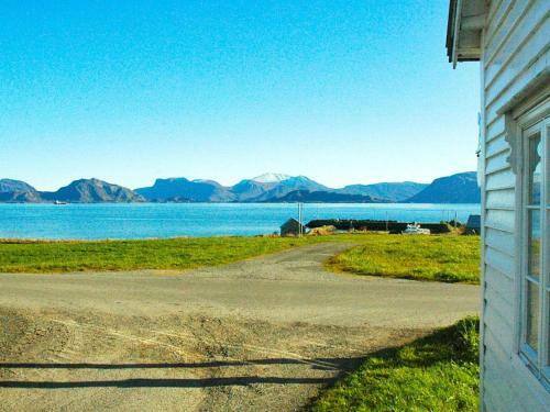 Four-bedroom Holiday Home In Fj�rtoft