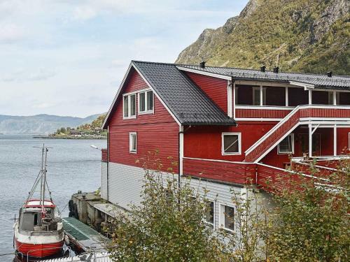 Apartamento Three-bedroom Holiday Home In Selje 4