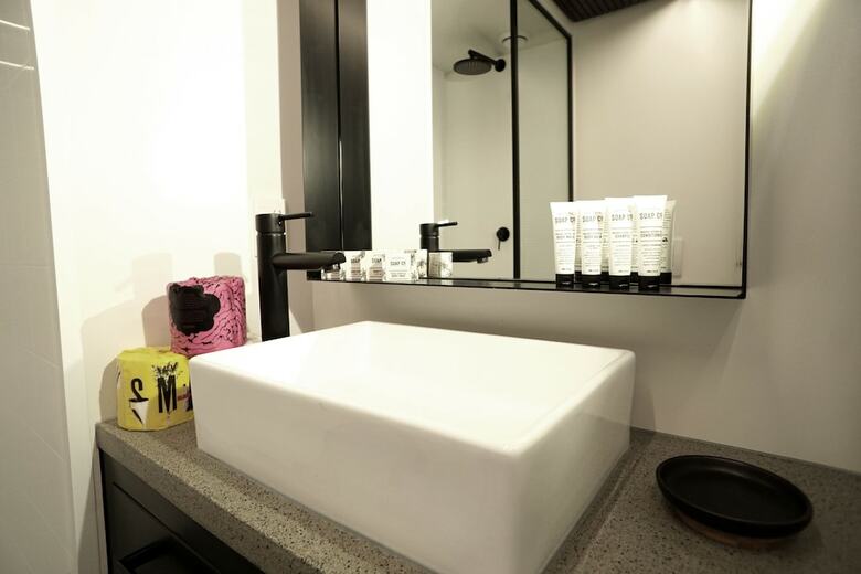 Haka Hotel Suites - Auckland City