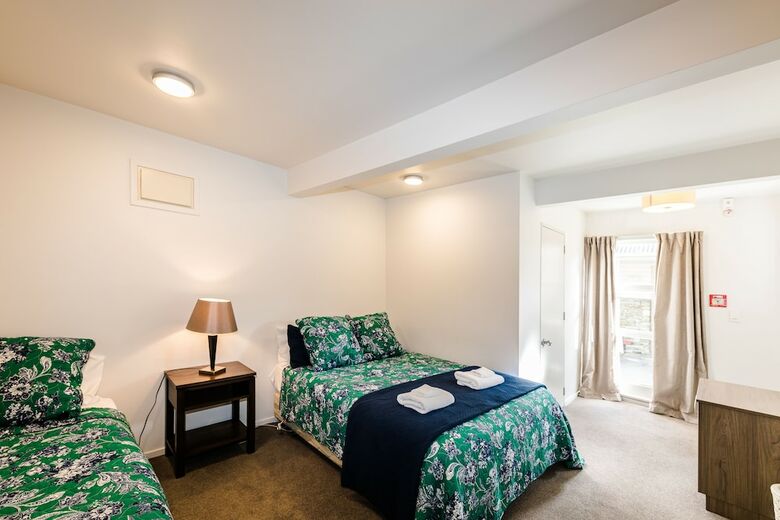 Bold Peak Lodge