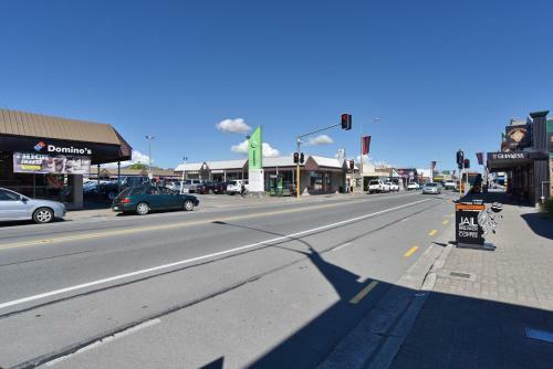 Aspen Villa - Christchurch Holiday Homes
