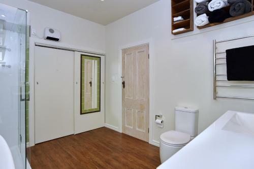 Aspen Villa - Christchurch Holiday Homes