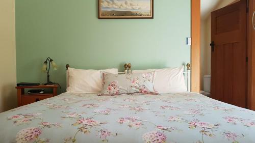 Olde Mill House B&B & Bike2wine Cycle Hire