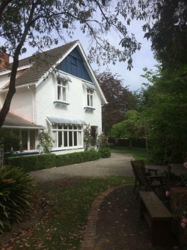 Bed & Breakfast Annandale Manor