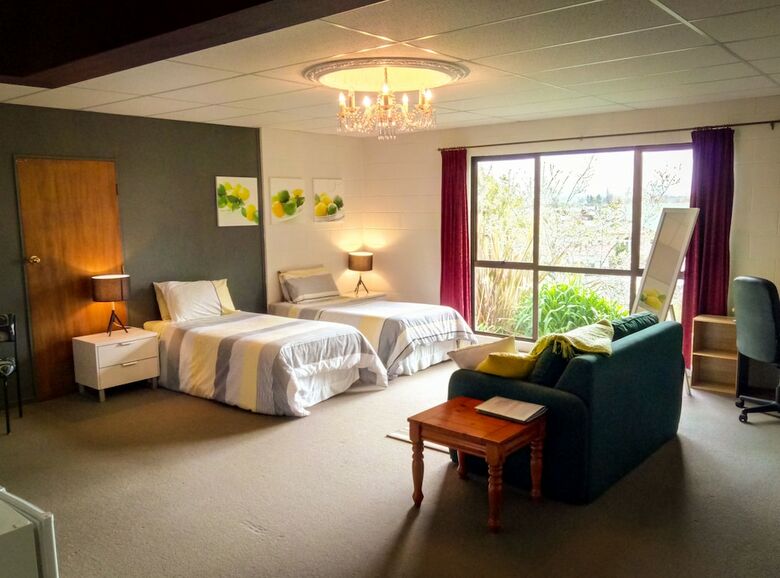 Paeroa Bed And Breakfast