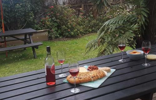 Lady Bowen Bed & Breakfast