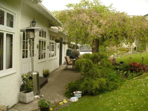 Oasis On Orwell Bed And Breakfast
