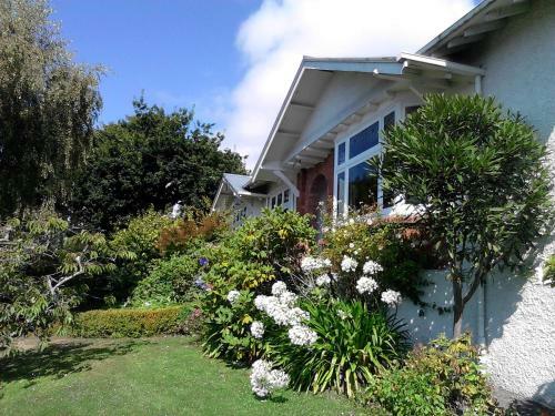 Oasis On Orwell Bed And Breakfast