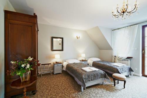 Hostal Dw�r Osmolice