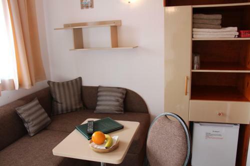Hostal Avila Park & Spa