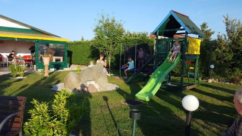 Hostal Avila Park & Spa