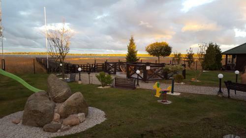 Hostal Avila Park & Spa