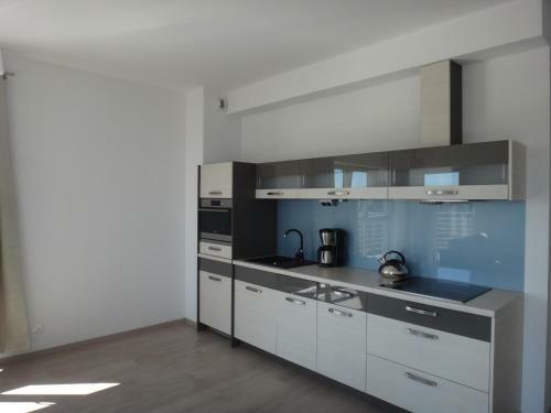 Apartments Luxview II