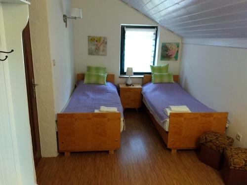 Bed & Breakfast Karczma Biesiadna