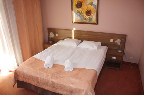 Paria Hotel