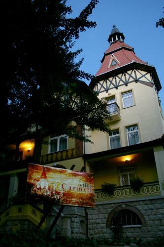 Hostal Villa Carmen