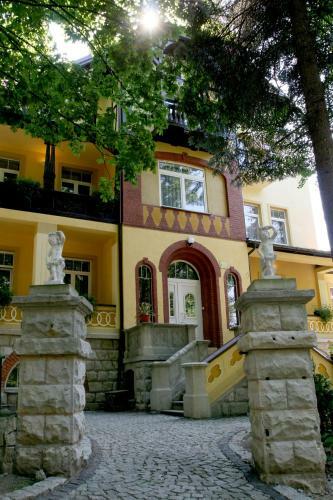Hostal Villa Carmen