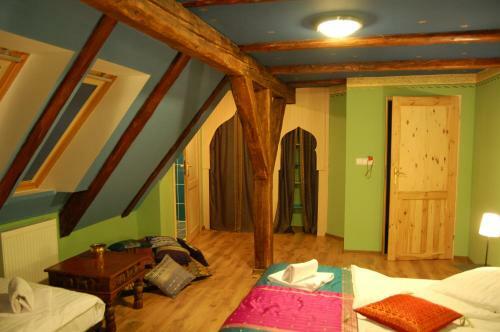 Hostal Rezydencja Terra Sudeta