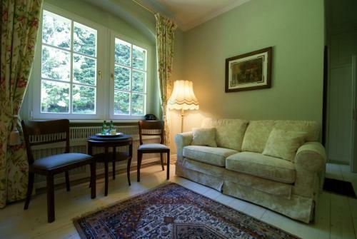 Hostal Villa Titina