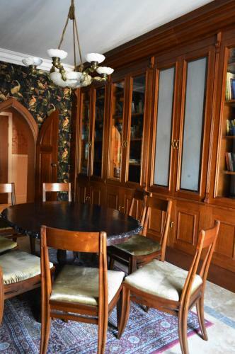 Hostal Dw�r Many