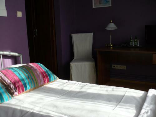 Hostal Dw�r Zbo?enna