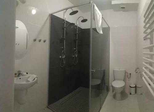 Hotel Folwark ?emino