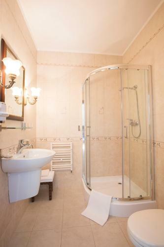 Hostal Residenz Selena