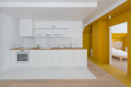 Colors Apartments