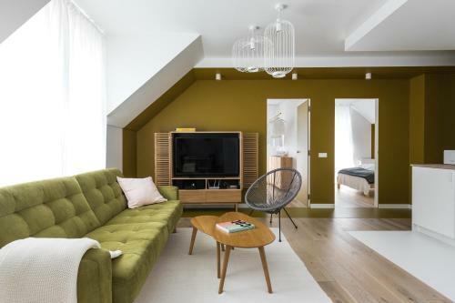 Colors Apartments