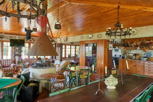 Casa De Crespins