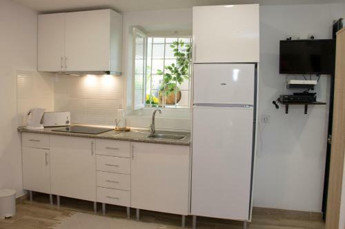 Tabua Suites III
