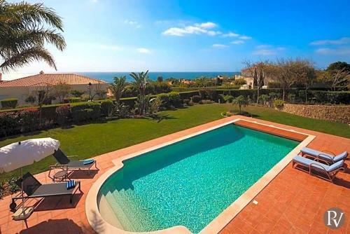 Praia Da Luz Villa Sleeps 8 Pool Air Con Wifi