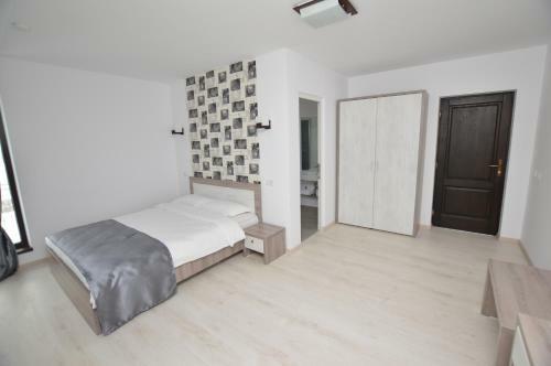 Hotel Riana